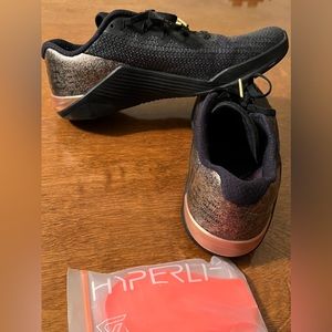 Women’s Nike metcon 5
